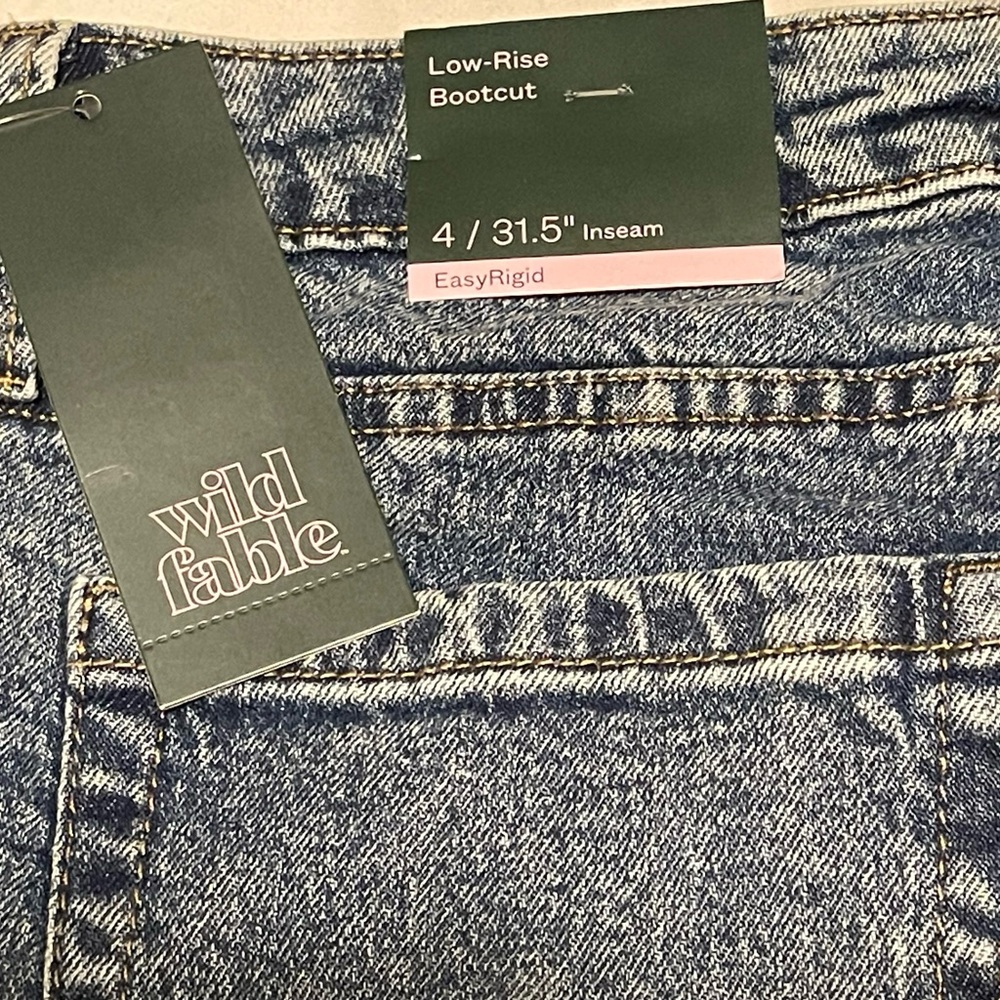 Women’s Wild Fable Easy Rigid Fit Blue Jeans, Size 4. NWT - Picture 4 of 4